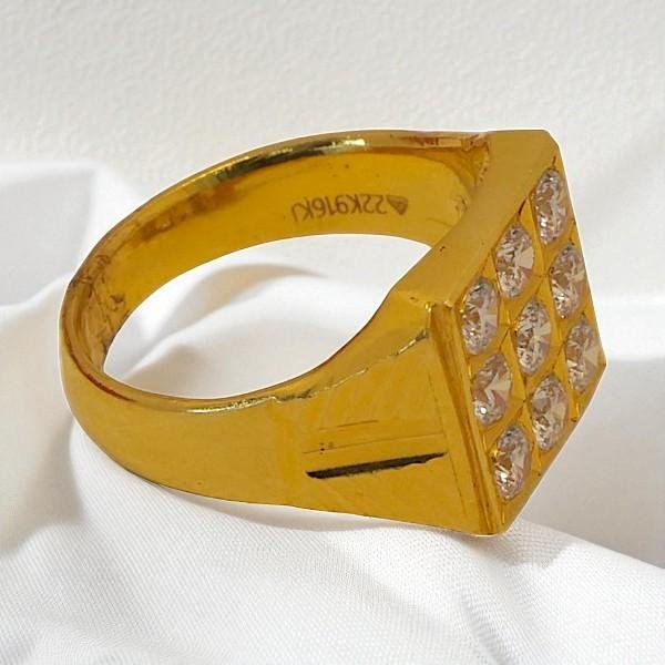 Womens Ring -1.950g