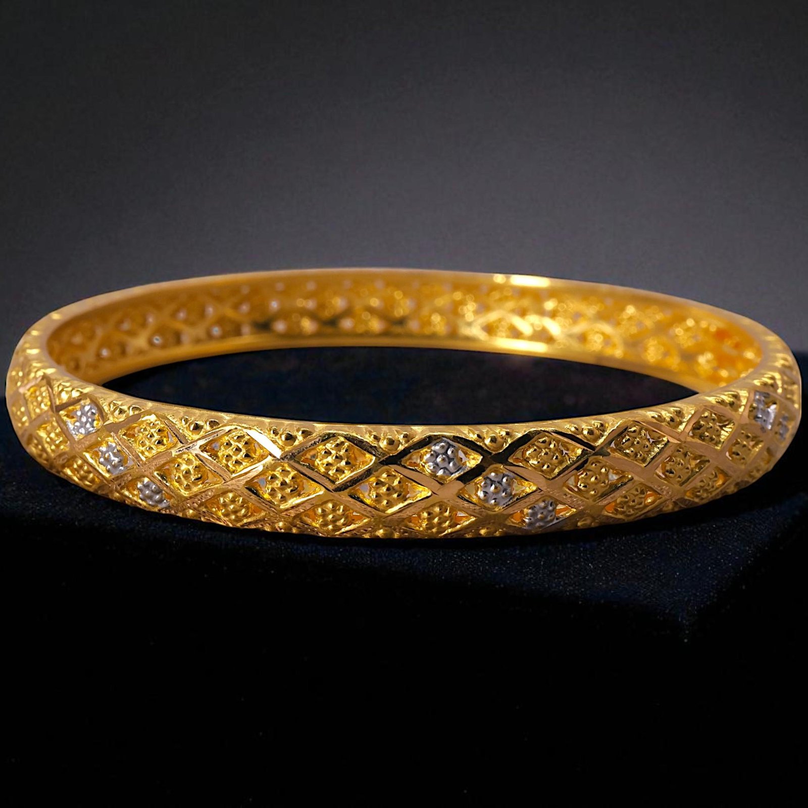 Women's Bangle - 8.030g