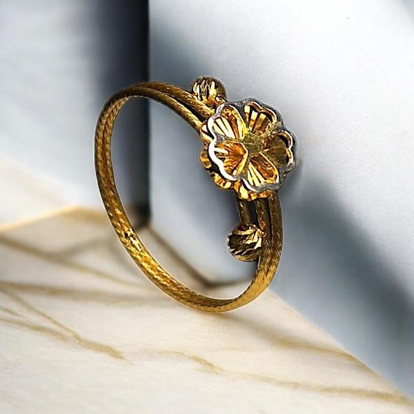 Womens Ring