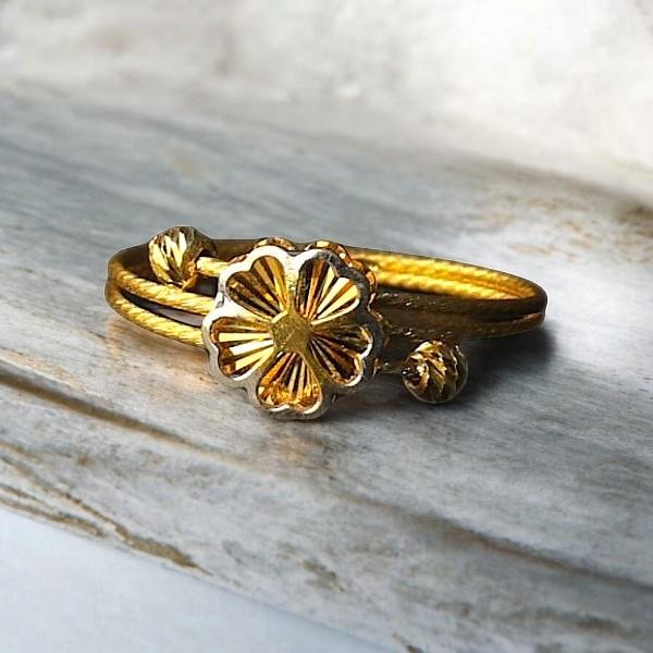 Womens Ring