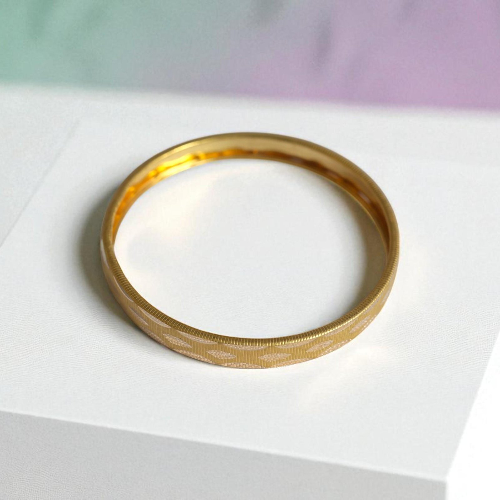 Kids bangle - 2.060g