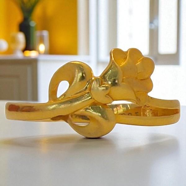 Womens Ring - 3.080g