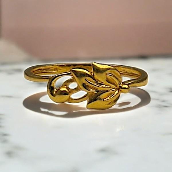 Womens Ring