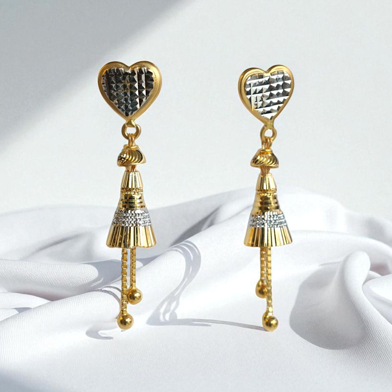 Earrings - 4.060g