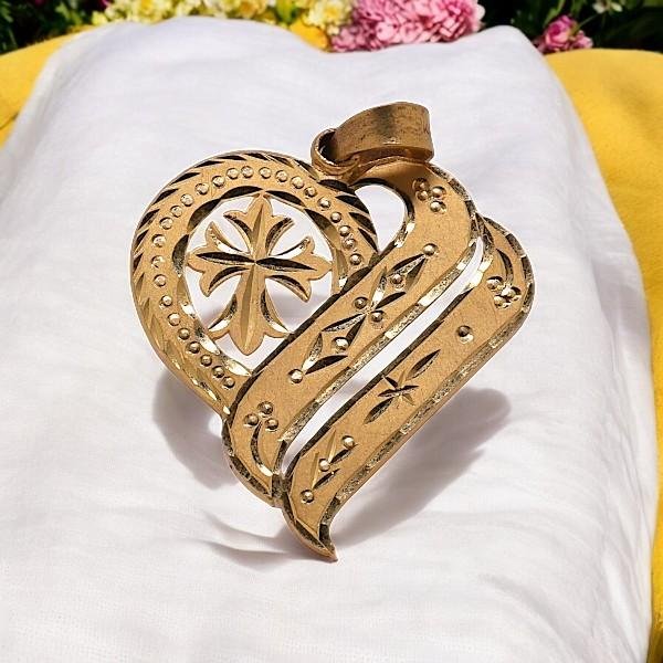Cross locket