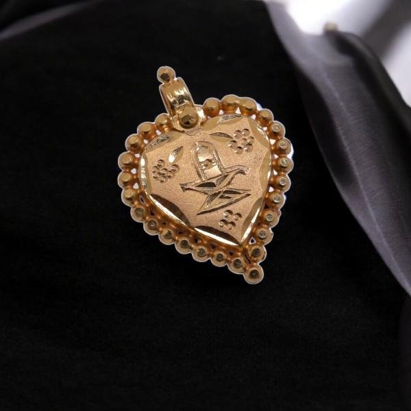 Sivalingam locket
