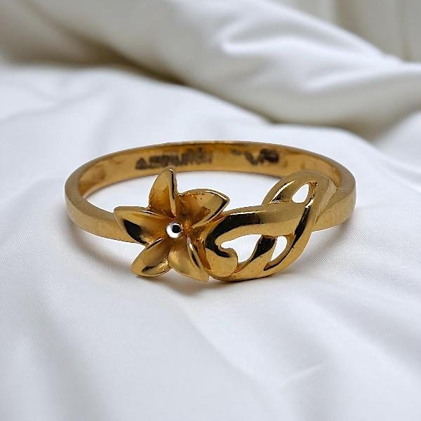 Womens Ring