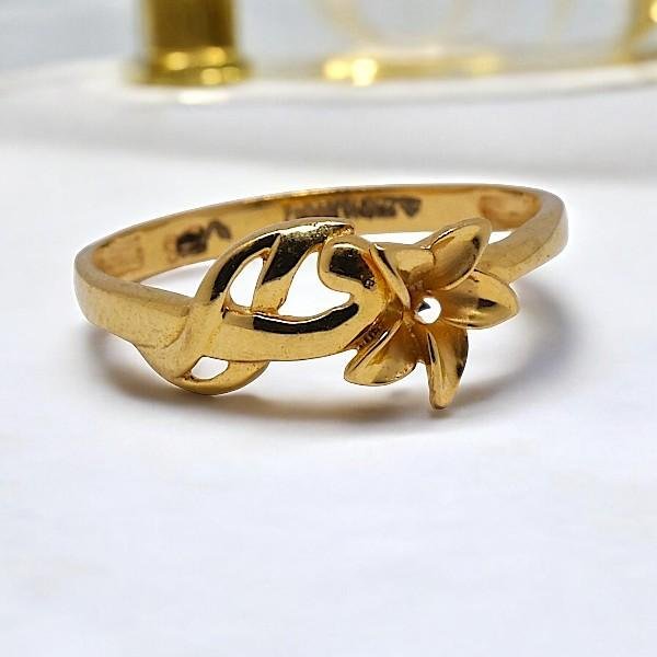 Womens Ring