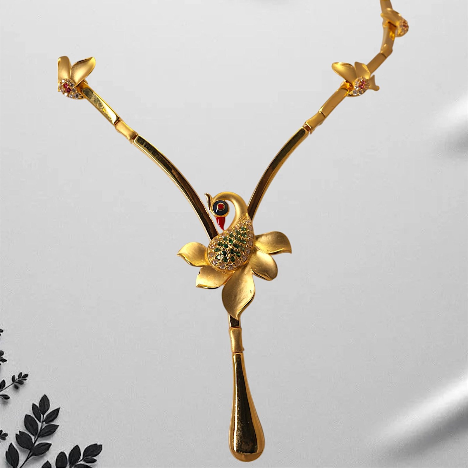 Neclace - 14.750g : Earing- 4.950g