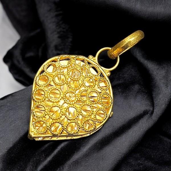 Heart dollar