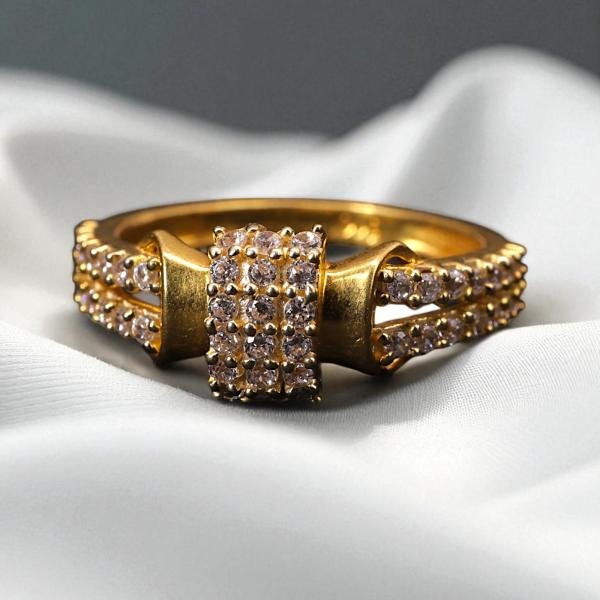 Womens Ring - 3.520g