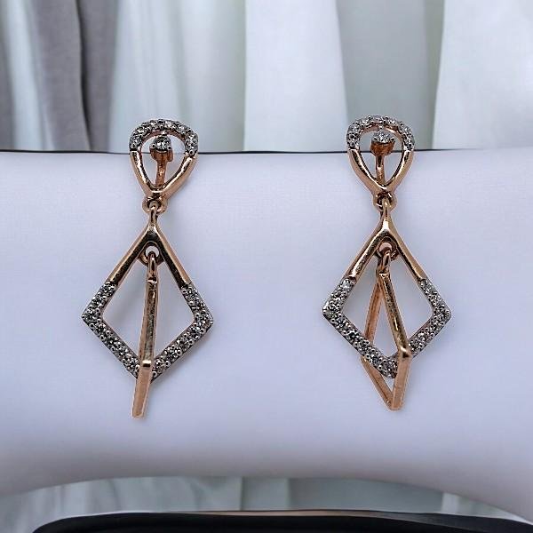 diamond womens stud