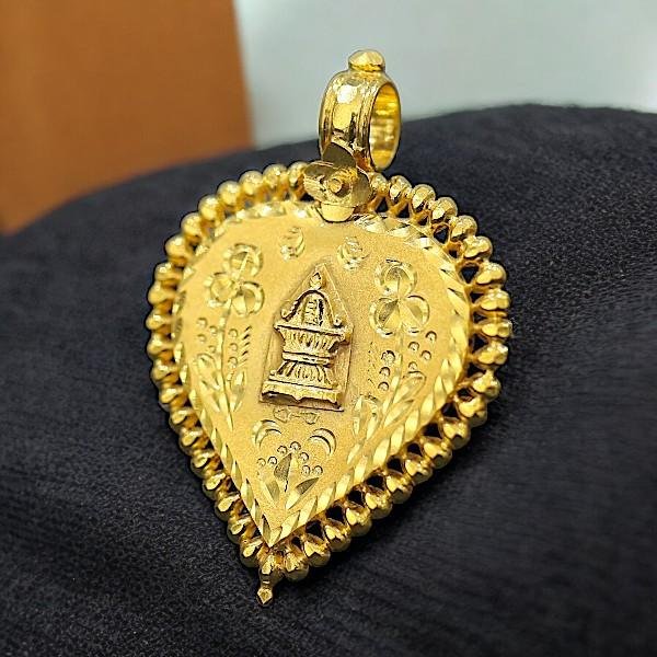 Lingam wedding dollar