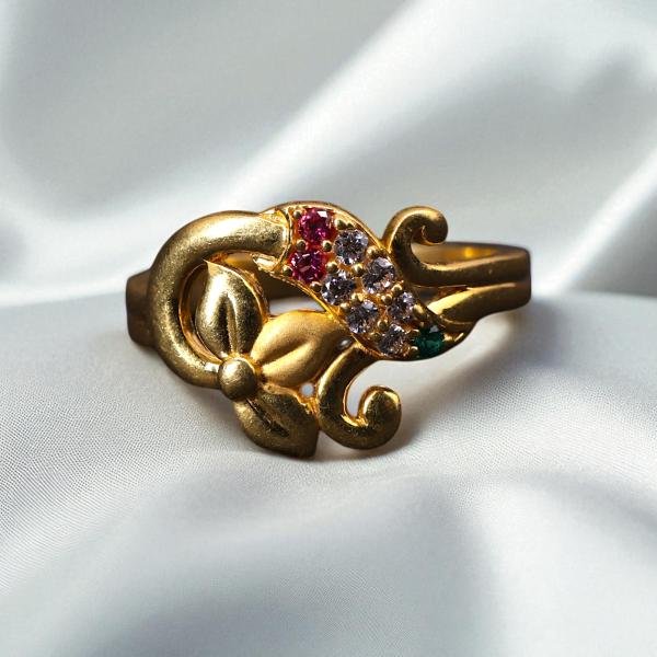 Womens Ring - 4.230g