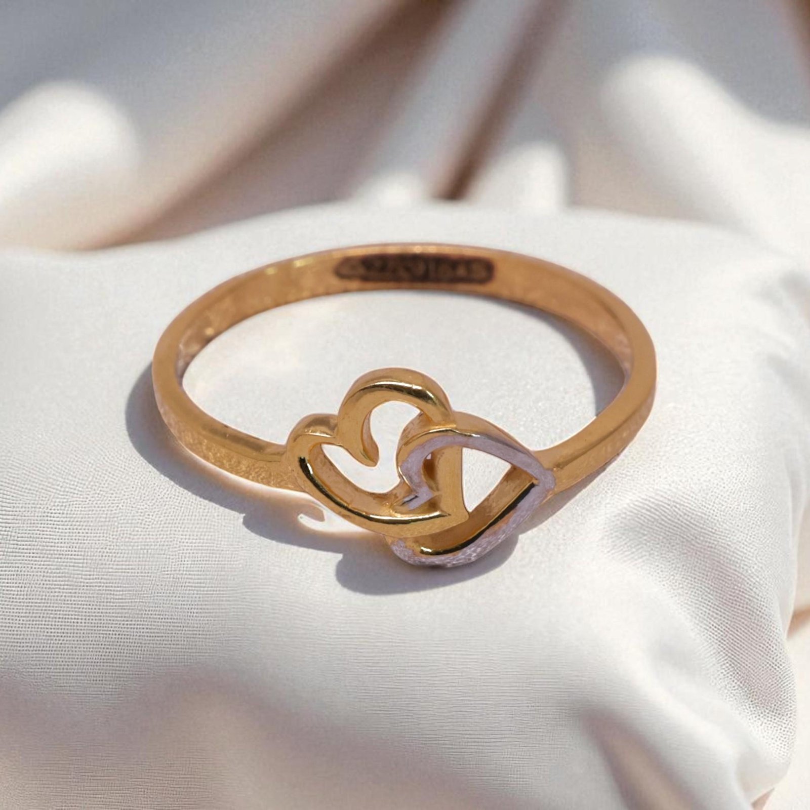 Womens Ring - 2.070g