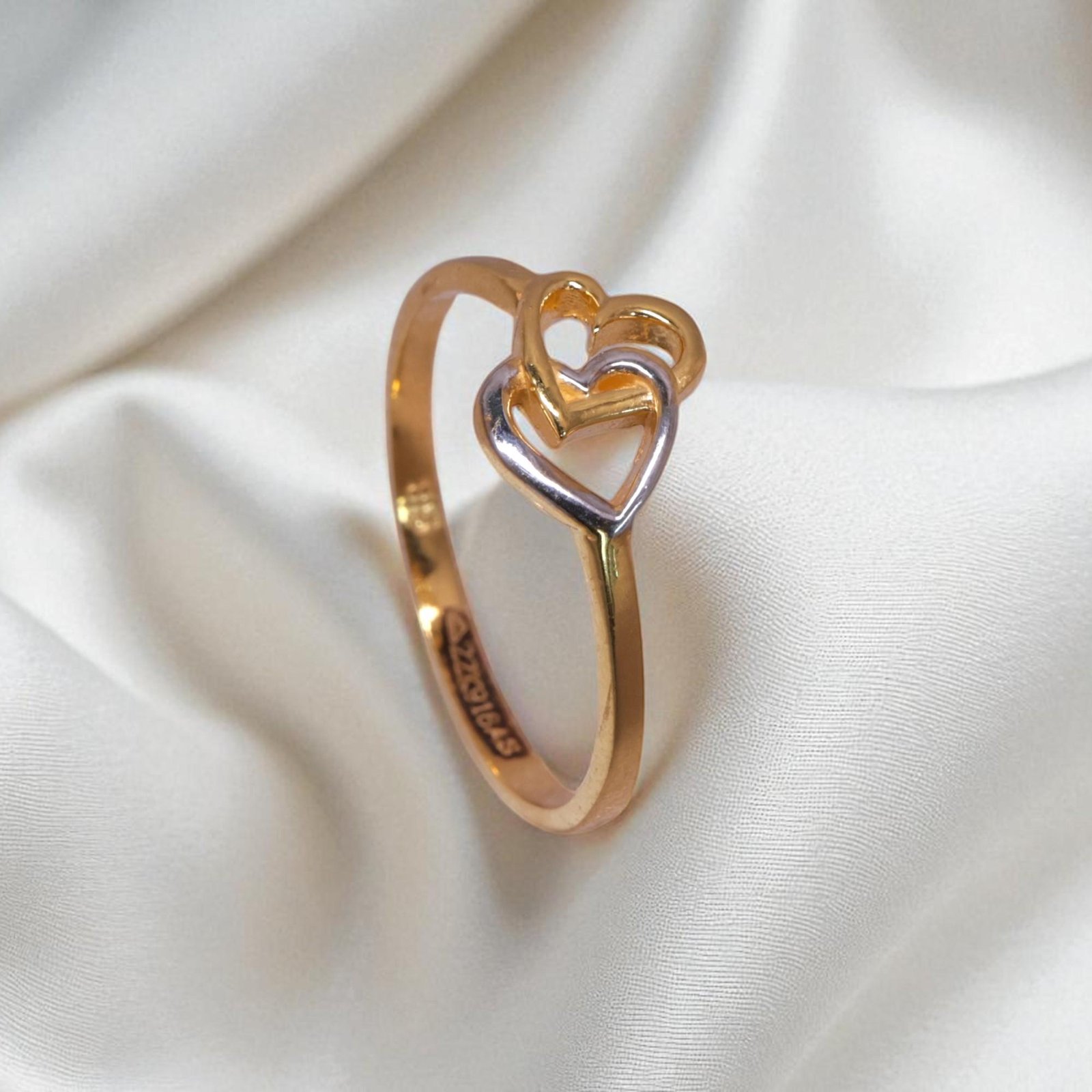 Womens Ring - 2.070g