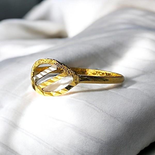 Baby ring